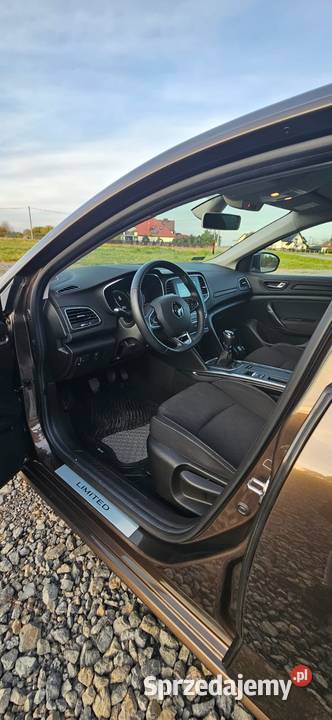 Renault Megane lV kupiony w polskim salonie podkarpackie Radomyśl Wielki