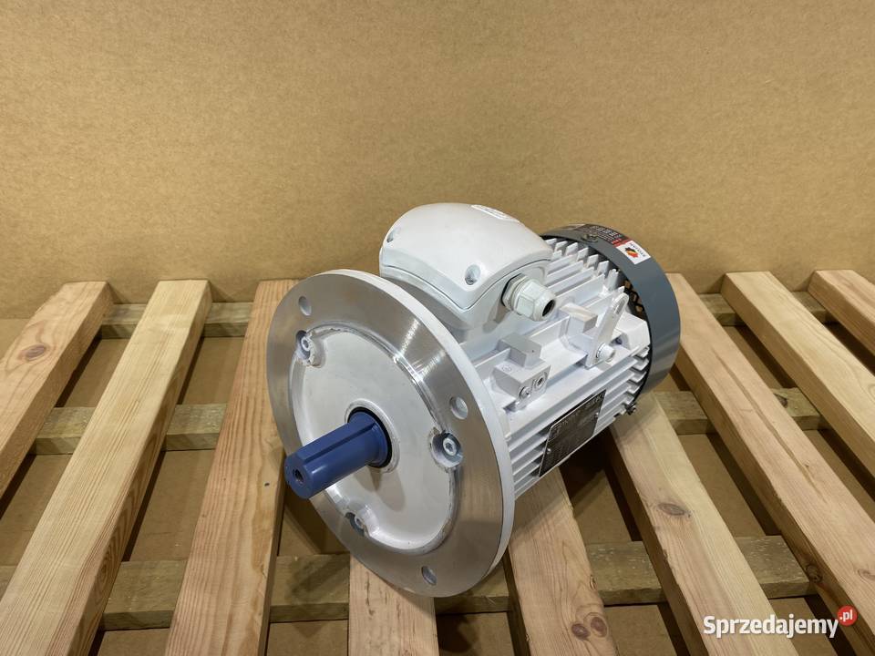 silnik elektryczny 3kW 1447obr 3fazowy IE3 sprzedam