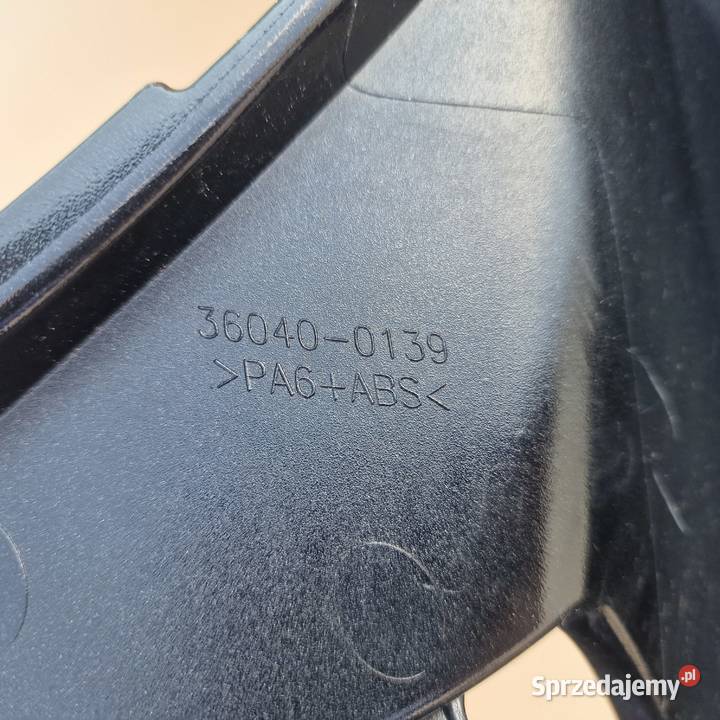 KAWASAKI Z800 Z 800 OGON ZADUPEK OWIEWKA LEWY Bieleń