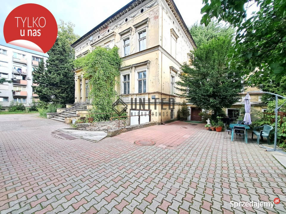 Pałac w Rawiczuinwestycjabalkonparkgaraż 3960zł/m2 Rawicz sprzedam