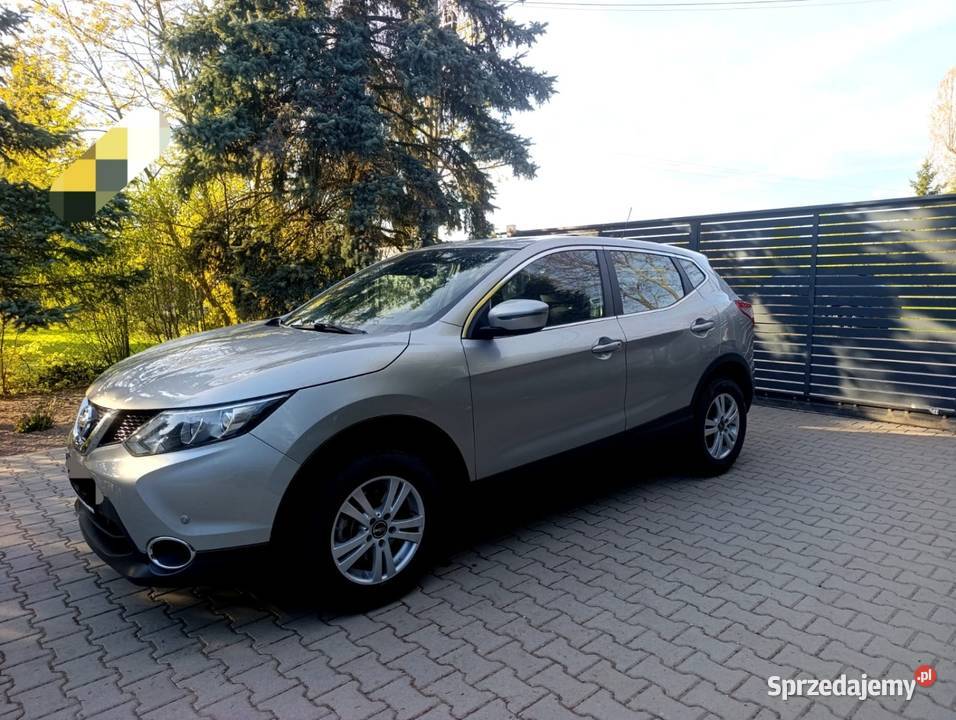 Nissan Qashqai 2015r LiftAutomatbenzyna 115KM Qashqai Qashqai dolnośląskie
