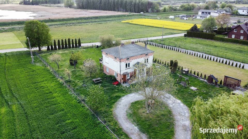 Dom jeziorem Dratów lubelskie