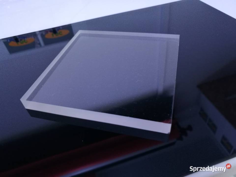 formatka PLEKSI a zamówienie bezbarwna cnc laser