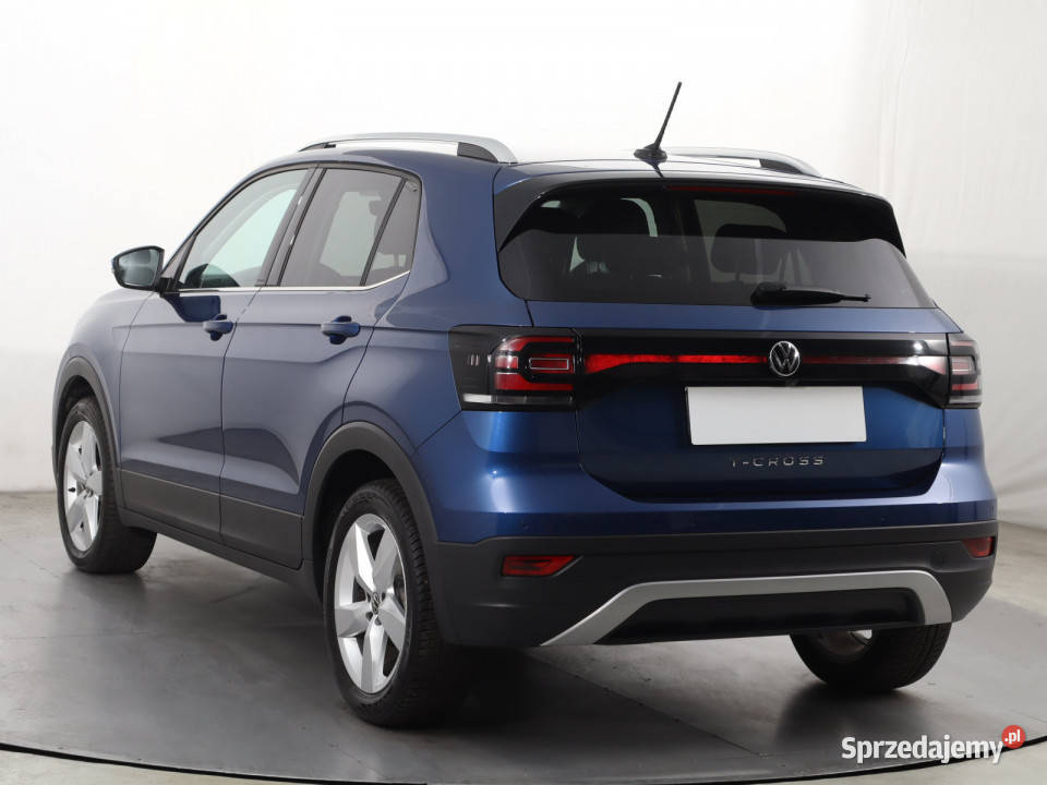 VW TCross 15 TSI światła LED T-Cross