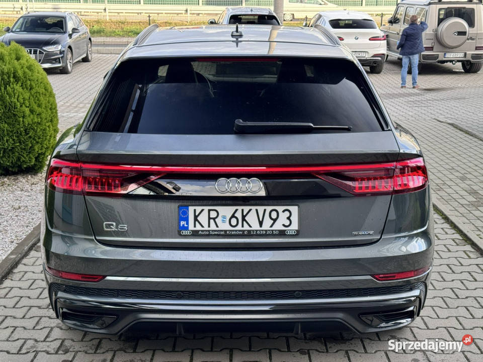 Audi Q8 50 TDI Specyfikacja 630610 Webasto pełny VAT Węgrzce
