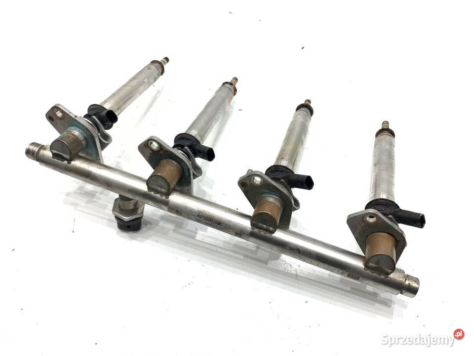 LISTWA WTRYSKOWA Z WTRYSKAMI MERCEDES W176