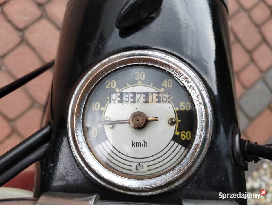 Komar sztywniak 68r Ślesin sprzedam