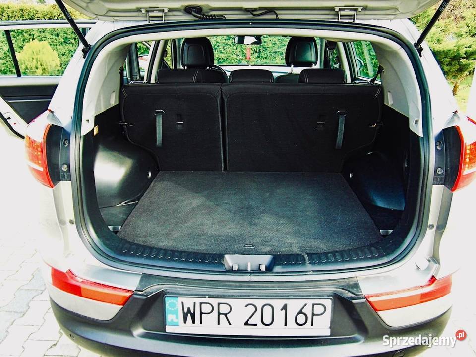 Kia Sportage 2011 17 diesel 115 beżowy