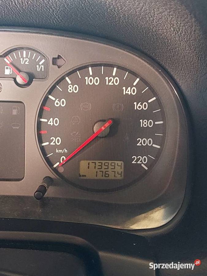 Volkswagen Golf IV 14 16v Rok produkcji 1999 podkarpackie Wola Zarczycka sprzedam