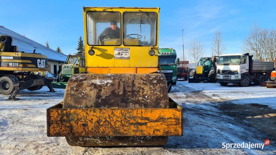 ZTS Stavostroj VV 100 walec wibracyjny Jordanów
