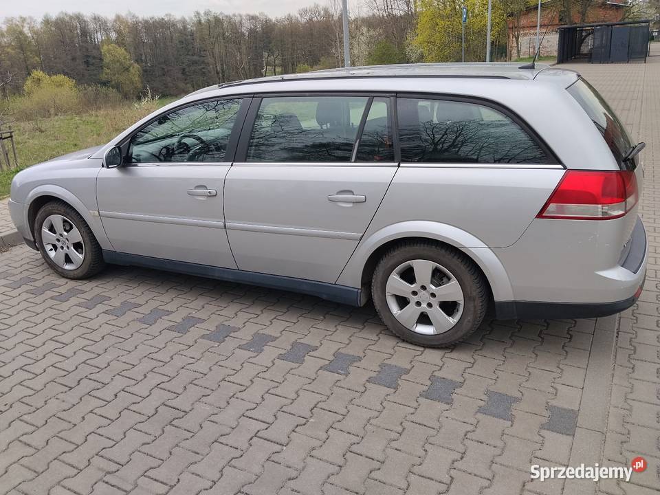 Opel Vectra C 22 Benzyna 2004 kombi Poznań