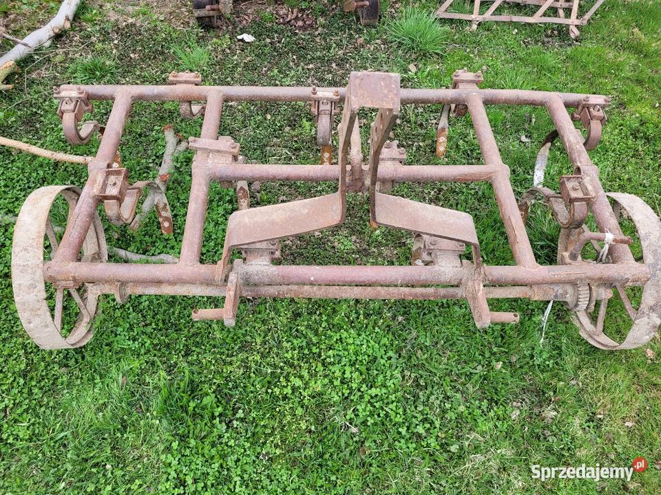 Kultywator 18m nieuszkodzony Świlcza sprzedam