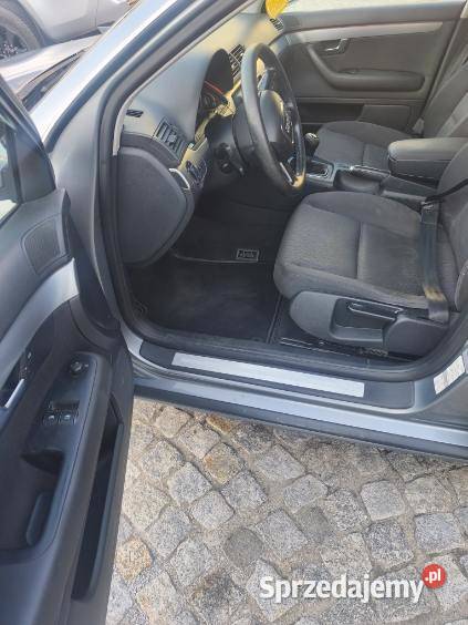 Audi A4 B7 kombi komplet opon z felgami Ożarów Mazowiecki sprzedam