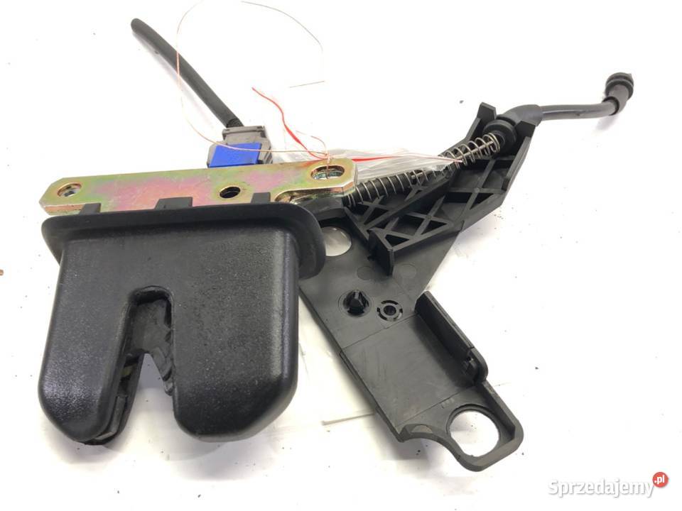 ZAMEK KLAPY TYŁ AUDI A4 B6 SedanLimuzyna sprzedam