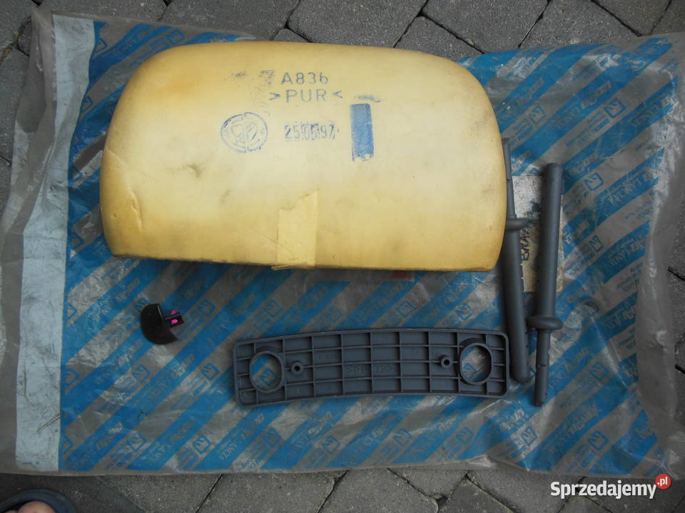 46733106 Niezapełniony przedni zagłówek osobowe Kozy