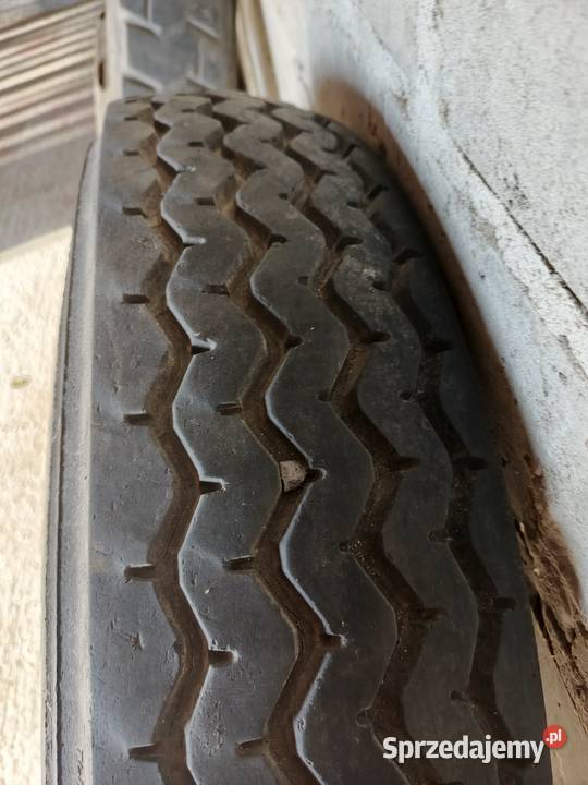 Koła rolnicze 90 R 20 i 825 R 20 łódzkie Kunice