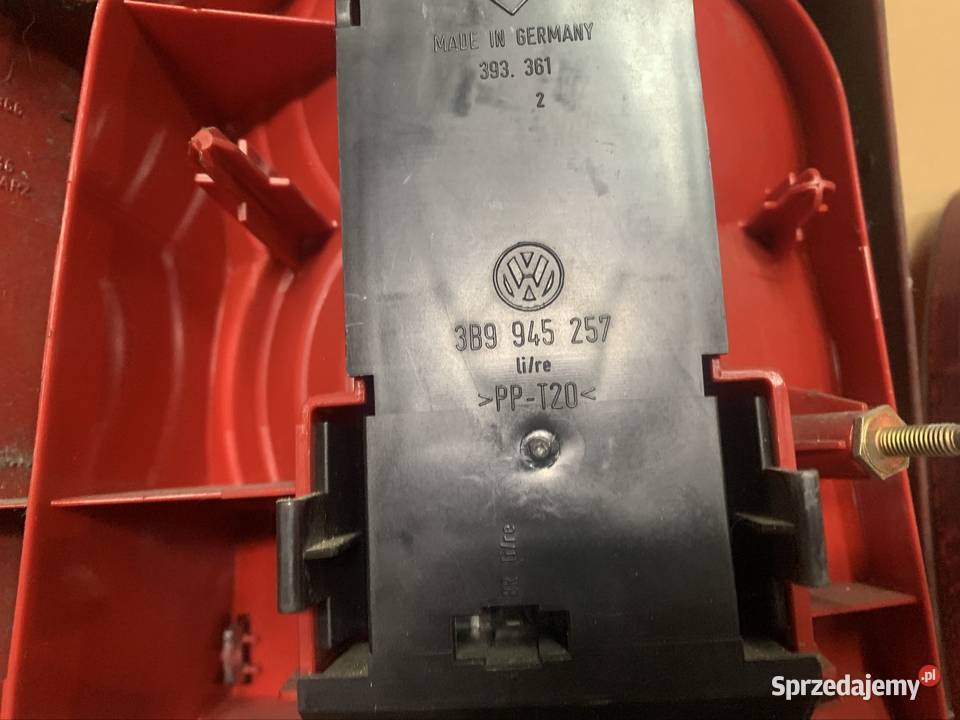 Lampa tył tylna lewa prawa kombi volkswagen Rok produkcji 1999 zachodniopomorskie Szczecin sprzedam
