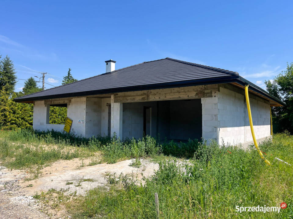 Dom parterowy stan surowy130m21121m2 Szewna