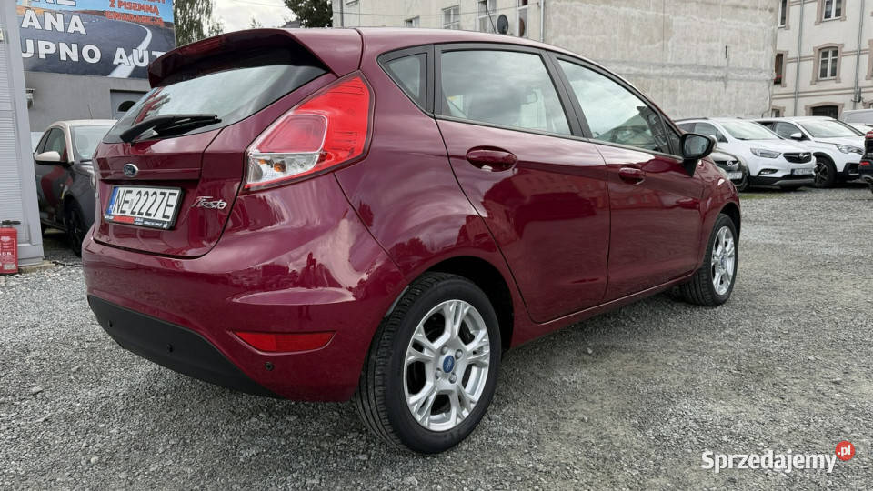 Ford Fiesta Benzyna Zarejestrowany Ubezpieczony Rok produkcji 2013 Fiesta warmińsko-mazurskie Elbląg