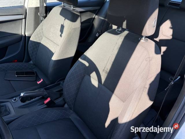 Skoda Octavia 16 auto firmowe faktura VAT Radom