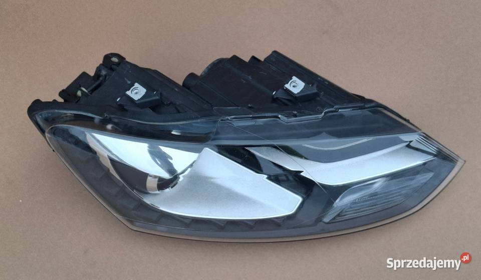 VW POLO V 6R 6R1 REFLEKTOR PRAWY XENON LED LAMPA lubuskie Bieleń