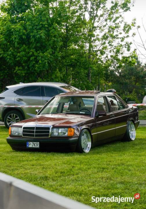 Mercedes 190E w201 26 R6 Wyposażenie FULL dolnośląskie Dzierżoniów