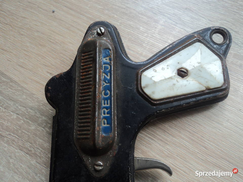 PRL pierwsza seria milicyjnego pistoletu zabawki małopolskie Nowy Sącz