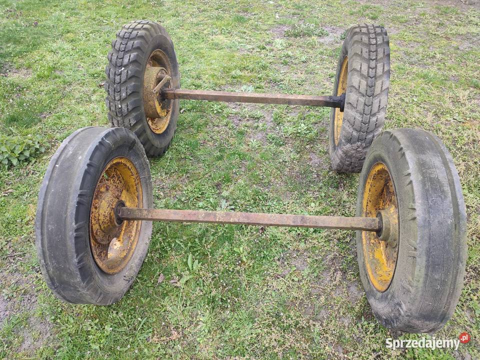 Oś do wozu przyczepki Pacanów