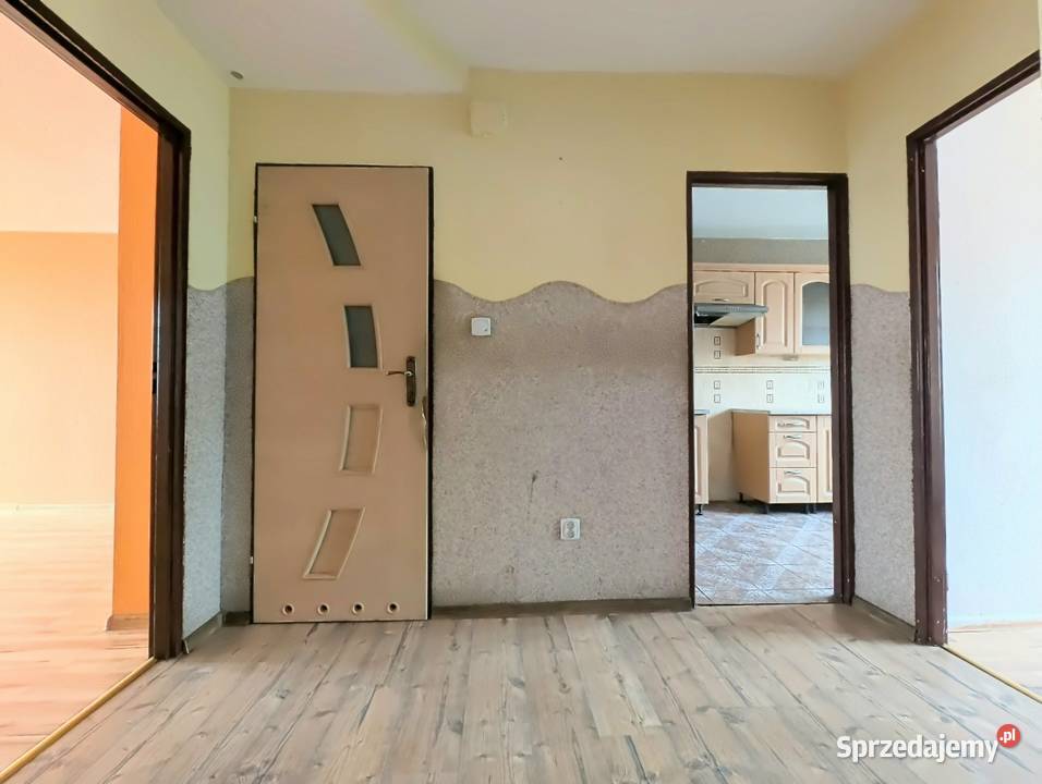 Mieszkanie 3 pokoje 56m 2 piętro balkon piwnica blok