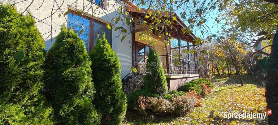 Dom z pompą ciepła i fotowoltaiką Janów Podlaski 979m2