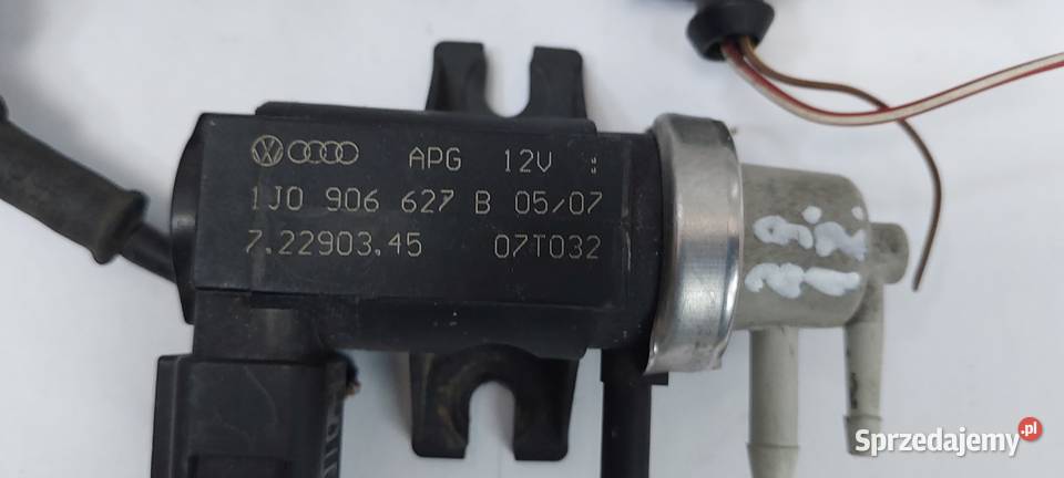 Zawór podciśnienia AUDI VOLKSWAGEN 1J0906627B Szczecin