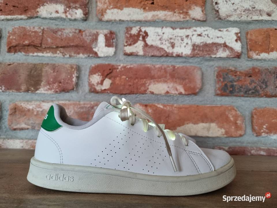 Sneakersy Adidas świecące sznurówki biały Warszawa sprzedam