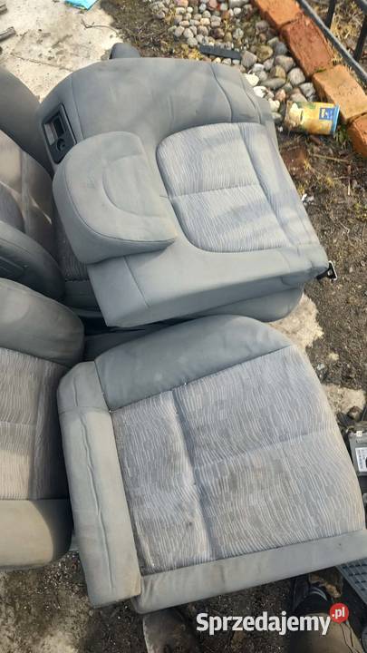 Fotele kanapa boczki komplet Peugeot 407 sedan osobowe Fotele i kanapy Książ Wielkopolski