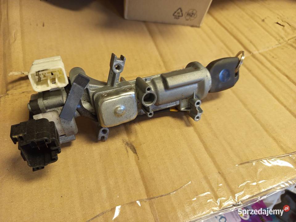 Suzuki Swift mk6 stacyjka Santocko