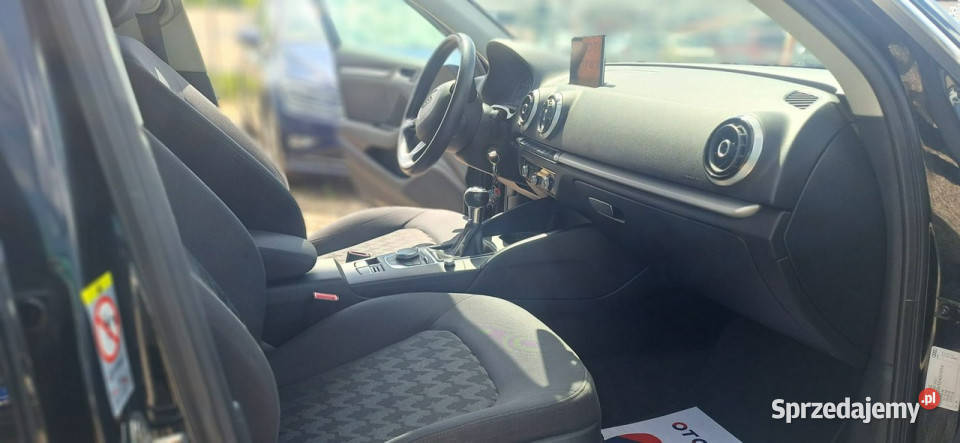 Audi A3 Sportback Duża navi ledy xsenon 8V 2012 Hatchback Lębork sprzedam