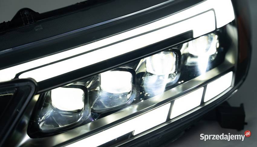 NOWE lampy przednie lampa przód Honda CRV CRV Bełchatów