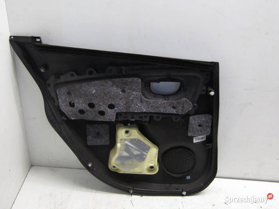 BOCZEK TAPICERKA DRZWI PRAWY TYŁ TOYOTA YARIS