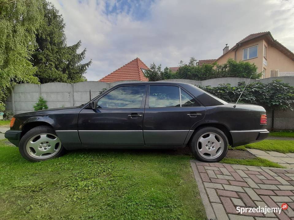 MERCEDESBENZ 230E W124 SZEROKA LISTWA NISKI Proszowice