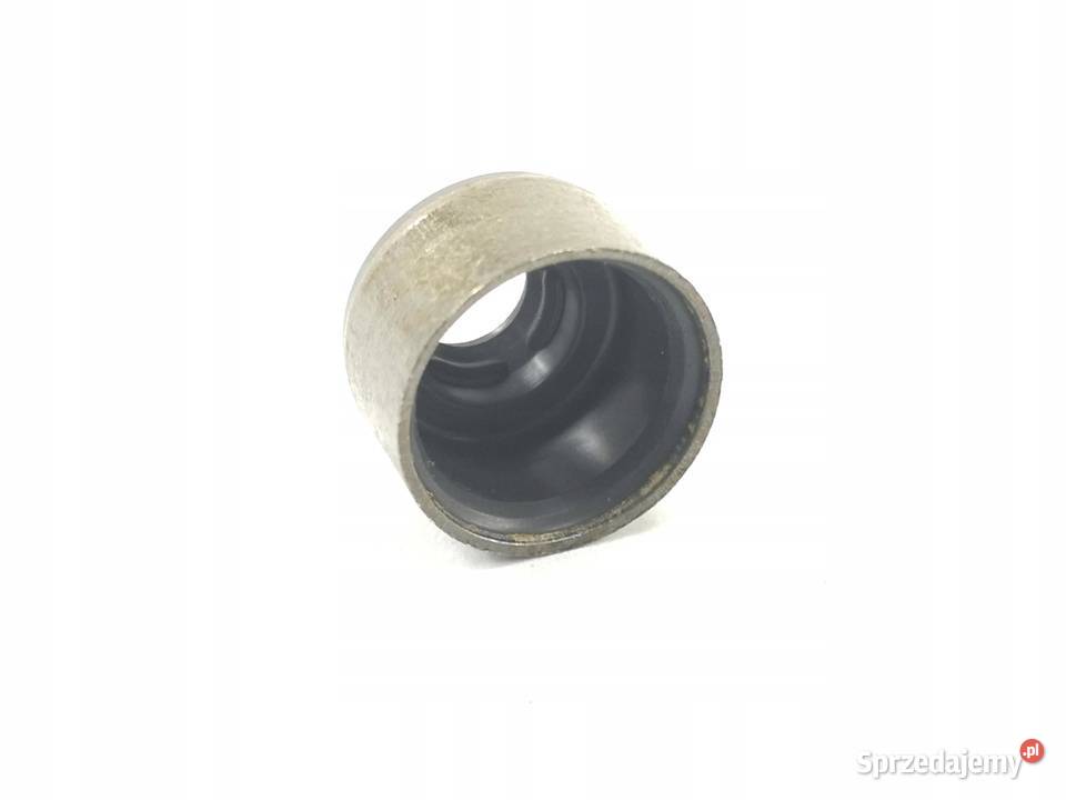 USZCZELNIACZ TRZONKA ZAWORU MITSUBISHI GALANT 24 osobowe Kolektory ssące