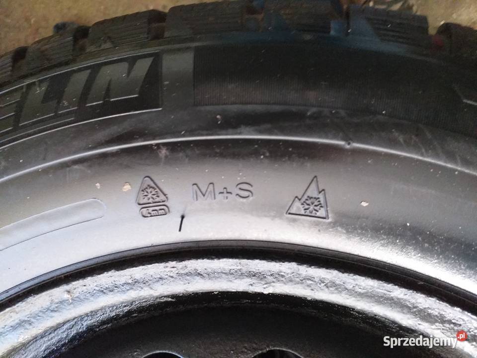 Zimowe Michelin 1956515 z felgami i kołpakami Elbląg