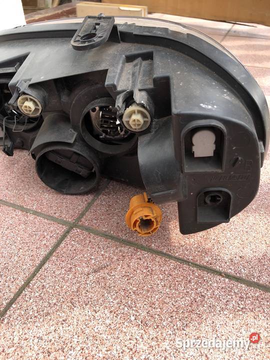 Reflektor prawy przod Fiat punto FL 89101063dx Kozy