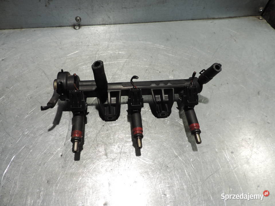 WTRYSKIWACZ LISTWA WTRYSKOWA VW POLO IV 9N FABIA