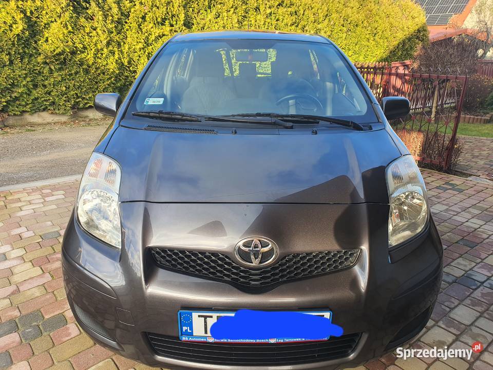 TOYOTA YARIS 2009 13 BENZYNA manualna małopolskie Łęg Tarnowski