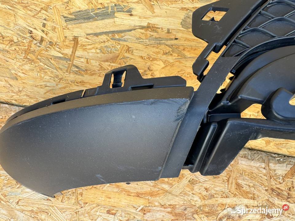 Spoiler dół zderzaka przód dokładka Mercedes GLB osobowe wielkopolskie Międzychód sprzedam