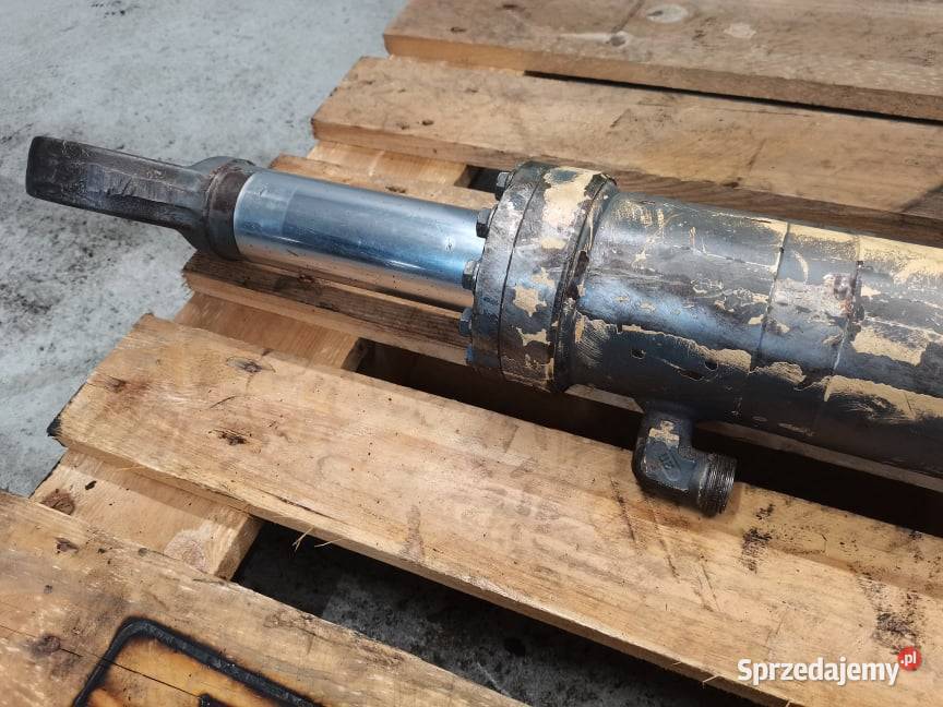Terex HR 32 Siłownik ramienia Rolnictwo Wilkowo
