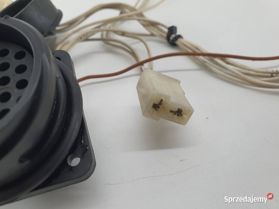 WTYCZKA KOSTKA DRZWI MAN LE Części montażowe