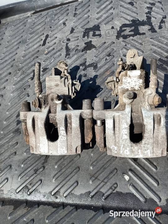 Zacisk hamulcowy jarzmo tył prawy lewy nissan Motoryzacja Szczecin sprzedam