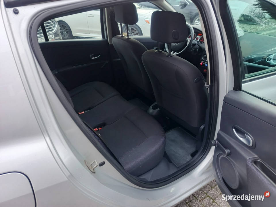 Renault Clio Klima mały przebieg Nowe sprzęgło Rok produkcji 2006 lubelskie Chełm