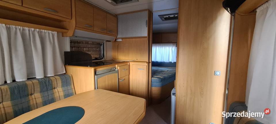 Knaus 451 2002r DMC 1300 zachodniopomorskie Trzebiatów