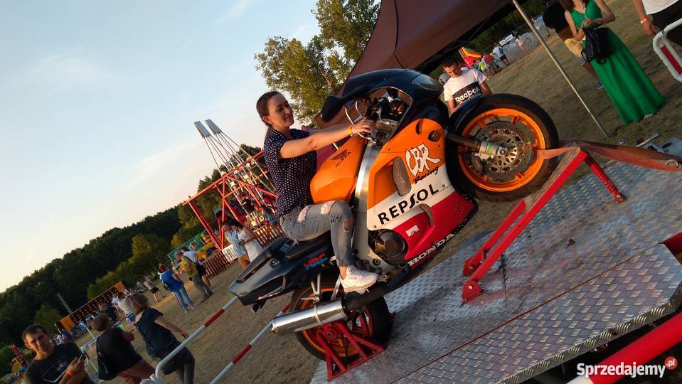Symulator jazdy motocyklem na jednym kole Warszawa wynajem